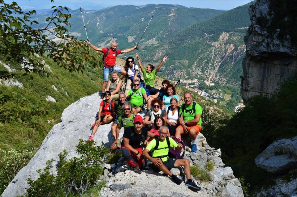 Affittacamere Relais Valguerriera Apecchio Esterno foto