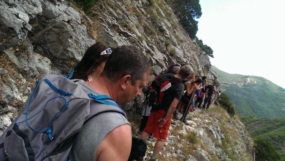 Affittacamere Relais Valguerriera Apecchio Esterno foto
