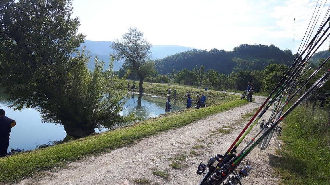 Affittacamere Relais Valguerriera Apecchio Esterno foto
