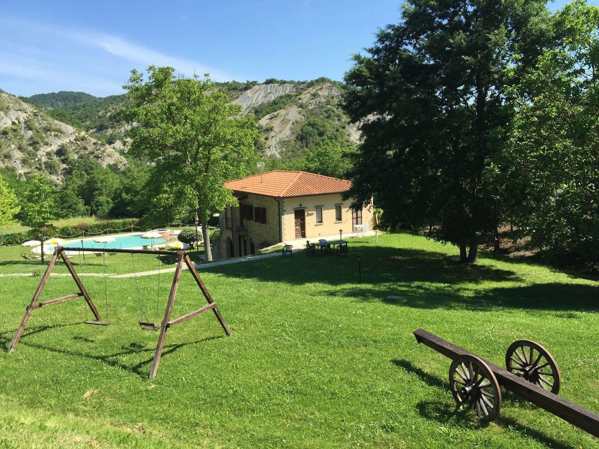 Affittacamere Relais Valguerriera Apecchio Esterno foto