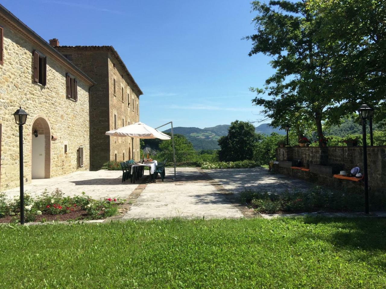 Affittacamere Relais Valguerriera Apecchio Esterno foto